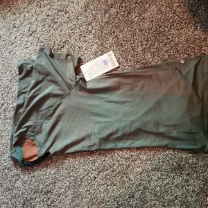 Men's Lululemon t-shirt